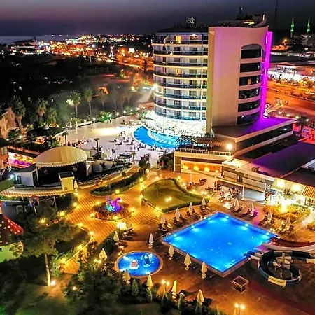 The Marilis Hill & 5* Odaonu