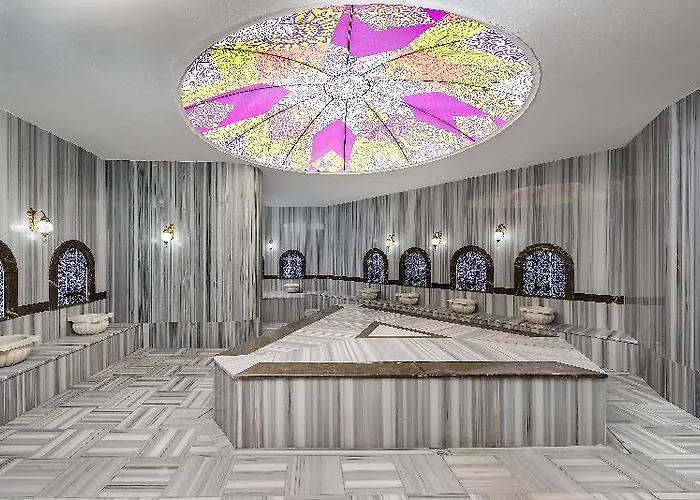 Hotel The Marilis Hill & Ultra 5*