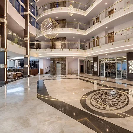 Hotel The Marilis Hill & Ultra